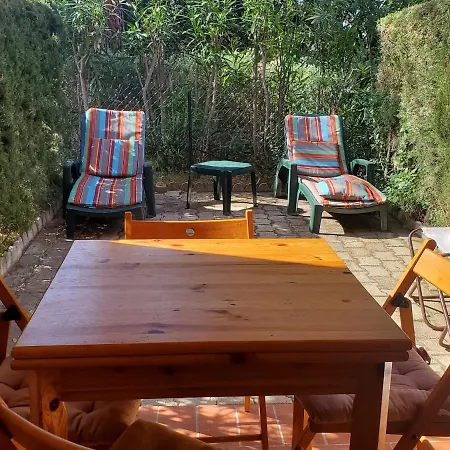 La Peguiere 2 Pieces 27m2 Jardin Privatif Pour 2 Adultes 2 Enfants Saint-Raphael (Var)