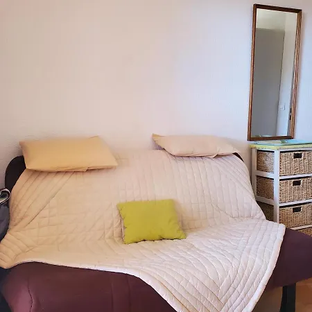 Apartment La Peguiere 2 Pieces 27m2 Jardin Privatif Pour 2 Adultes 2 Enfants *